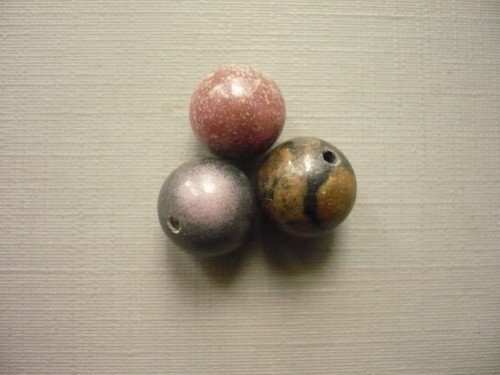 Vrtané kuličky 11 mm - rodonit, 1 ks