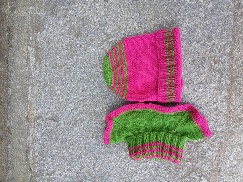 Čepice a nákrčník
