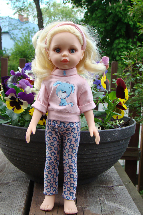 Paola Reina 32cm- mikina + kalhotky