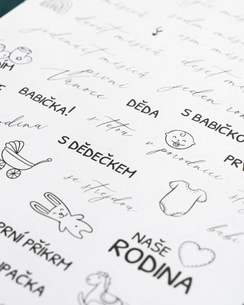 Samolepky k narození dítěte -černobílé texty+ikony