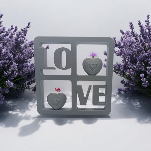 Stojánek „Love“ se srdíčky - dekorace a mini vázy