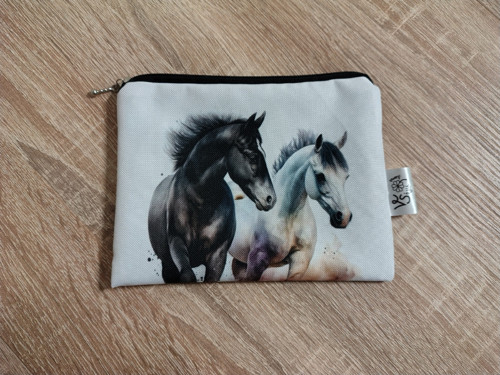 Taštička/kapsička kůň