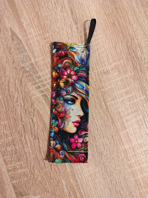 Záložka do knihy dívka tvář