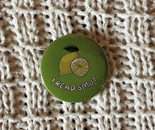 Placka "I read smut" — foto 1