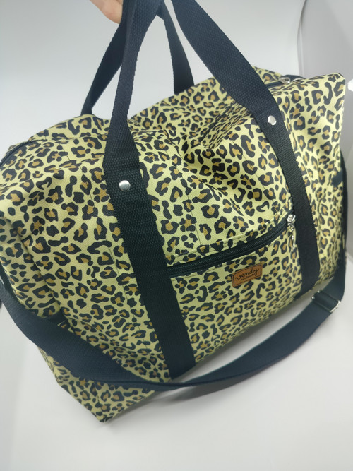 Cestovní taška leopard SLEVA Z 1600,-