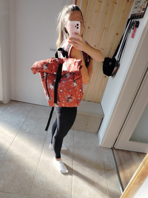 Velký rolovací batoh kytkovaný SLEVA Z 1900,-