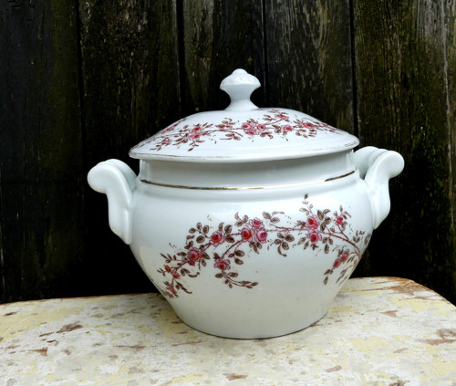 Kvítky drobné...starožitná porcelánová terina
