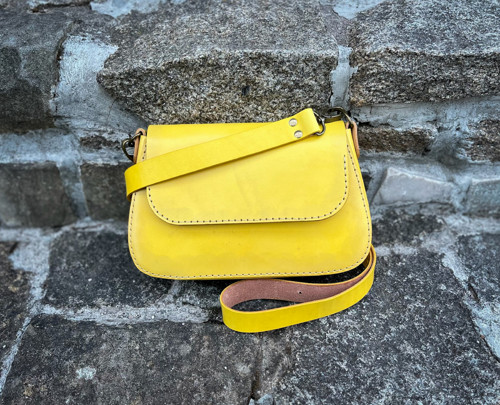DOROTHEA ll. Kožená elegantní kabelka, ručně šitá