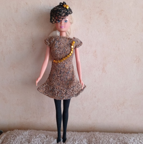 Sada na večerní party pro Barbie