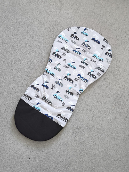 Prodloužená podložka do kočárku