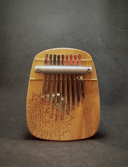 Kalimba Idaira 9 - pentatonická s mandalou / jasan