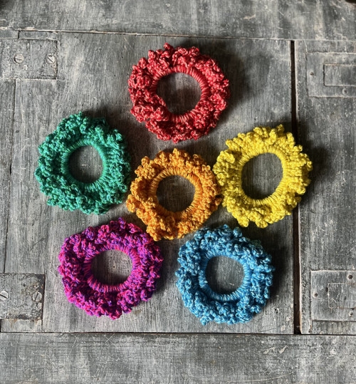 Háčkované scrunchie