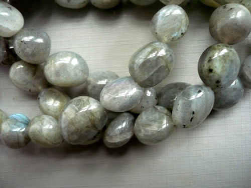 Vrt. valounky - labradorit 12 mm, 1 ks