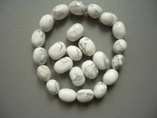 Vrtané valounky - magnezit 12 mm, 2 ks