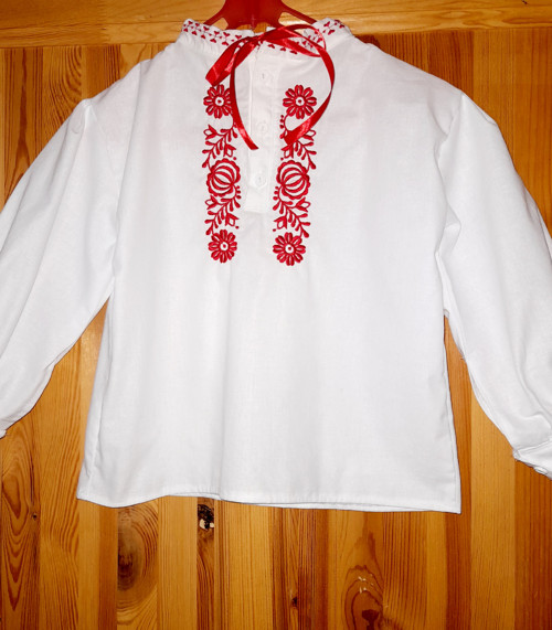 Košile pro chlapce ke kroji. Folklor. — foto 1