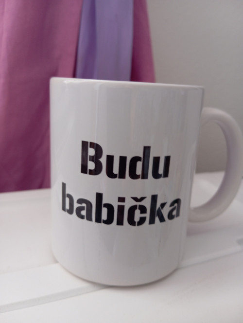 Hrnek Budu babička