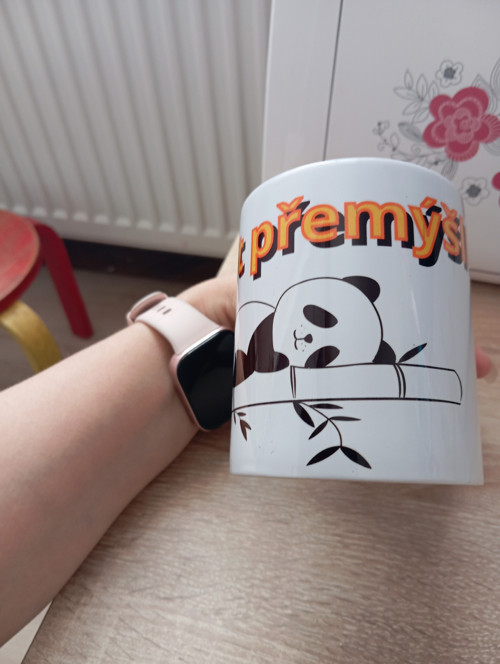Hrnek s nápisem - Nerušit, přemýšlím