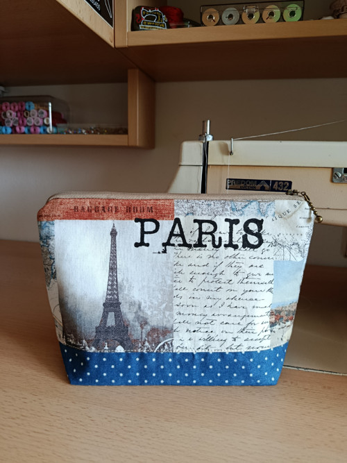 Kosmetická taštička Paris