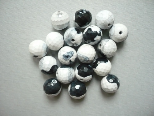 Vrt. jaspis zebra - 12 mm, 1 ks — foto 1