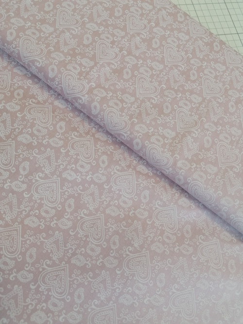 Bavlněná metráž - srdce na starorůžové