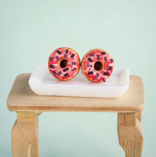 Donuty s čoko posypem, fimo pecky