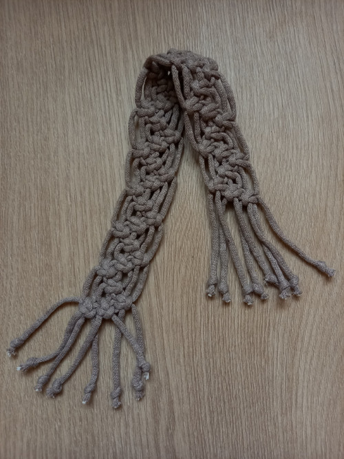 Velká macramé záložka