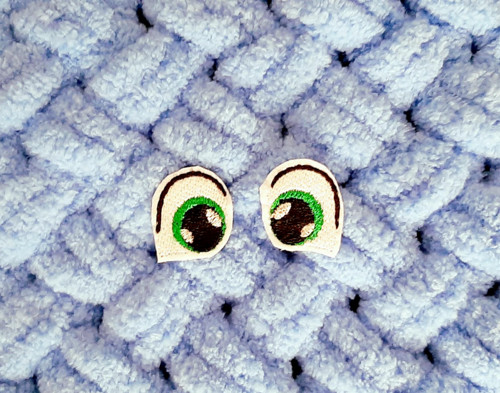 Vyšívané oči 2x2,5 cm zelené s jiskrou 1 pár