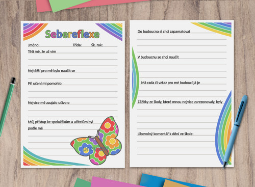 (formativní) Sebereflexe motýl abstraktní - kytky