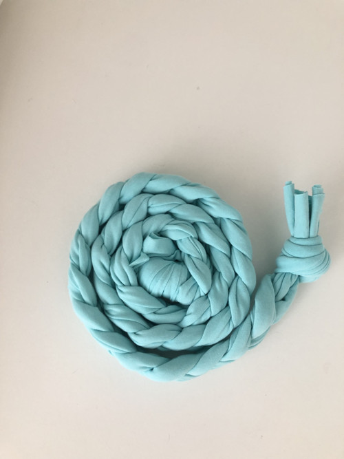 Cop, švihadlo, mint — foto 1