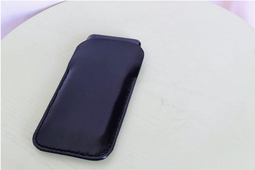 Kožené pouzdro na mobil – více barev