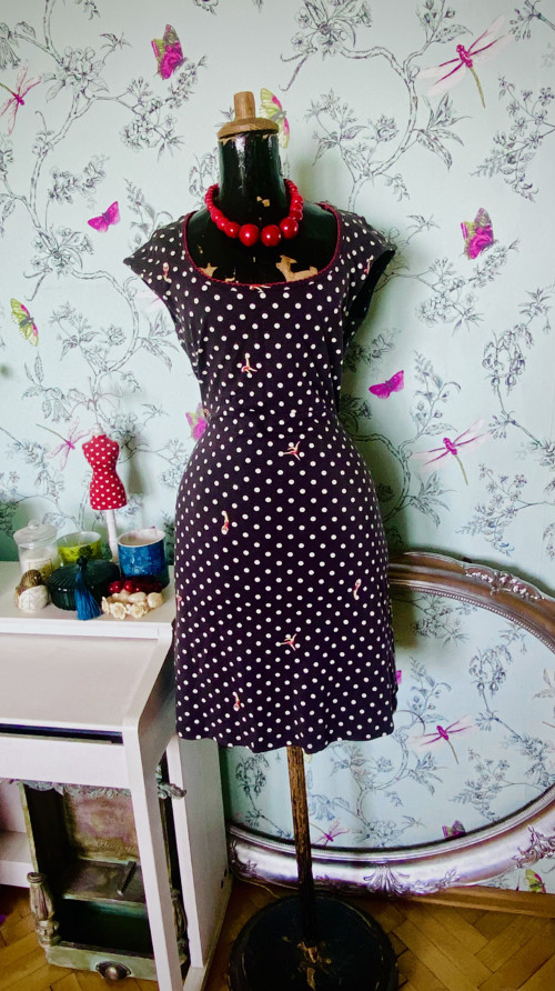 Šaty retro dots — foto 1