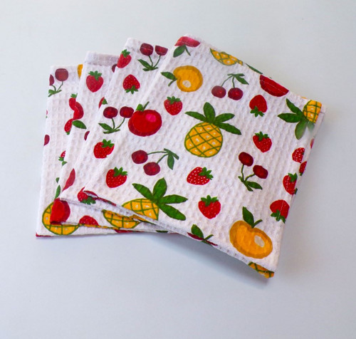 Kuchyňská utěrka - ananas, jahody, třešně