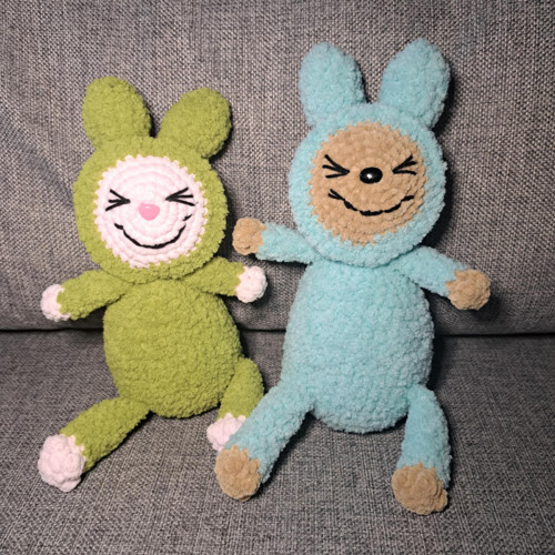 Háčkovaná příšerka/Fluffy monster- háčkovaný návod