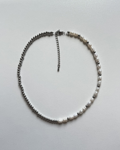 Silver Pearl Beaded Necklace — foto 1