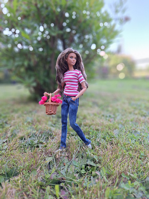 Pruhované tričko pro panenku Barbie