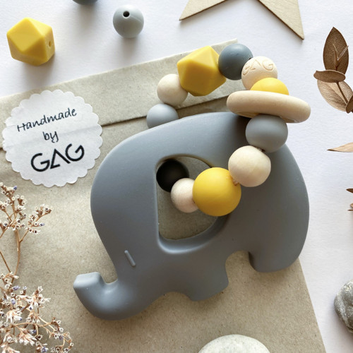Kousátko: SLŮNĚ ŠEĎÁSEK :)