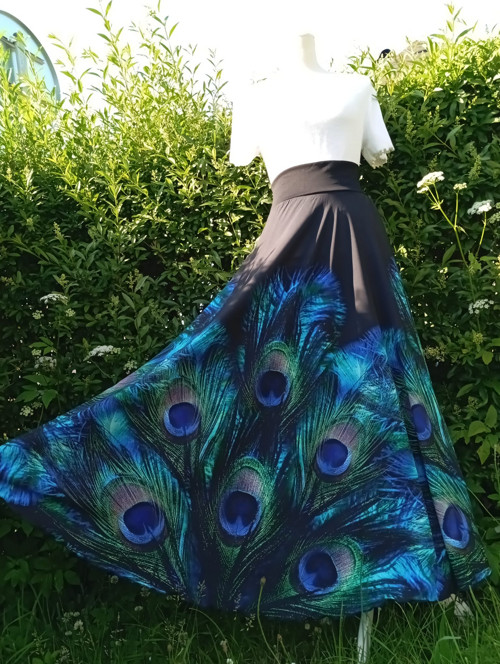 Dámská dlouhá půlkolová sukně ze Silky