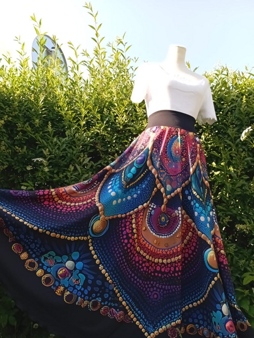 Dámská dlouhá půlkolová sukně vzor mandala