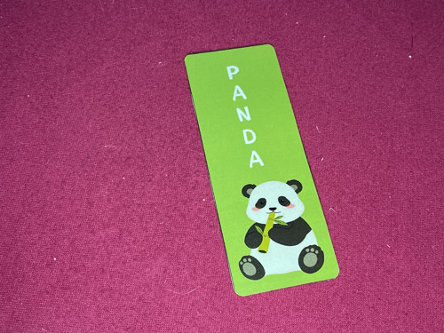 Záložka do knihy č.165 - sedící panda