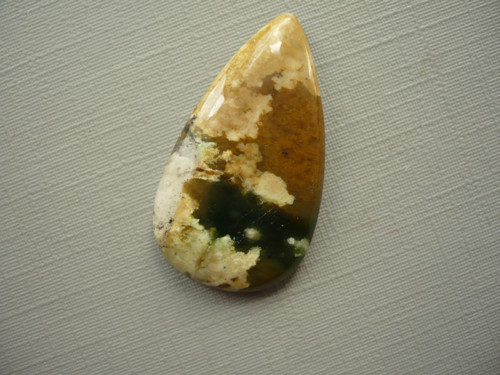 Kabošon - chalcedon zelený 31 mm, č.14f