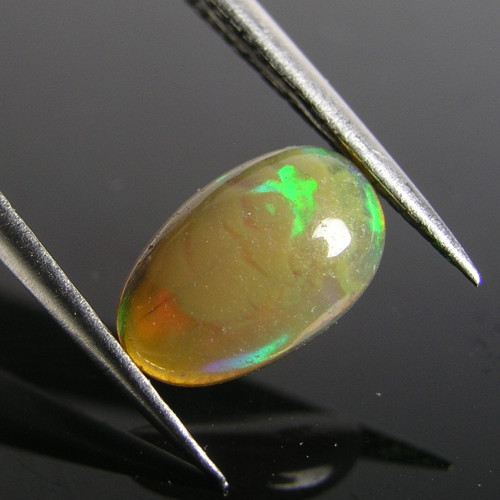 Kabošon etiopského Opálu, 1,27 ct., 10,5x6,5x3,2mm