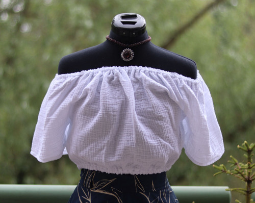 Mušelínový crop top, 3ks — foto 1