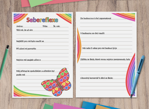 (formativní) Sebereflexe motýl abstraktní- srdíčka — foto 1
