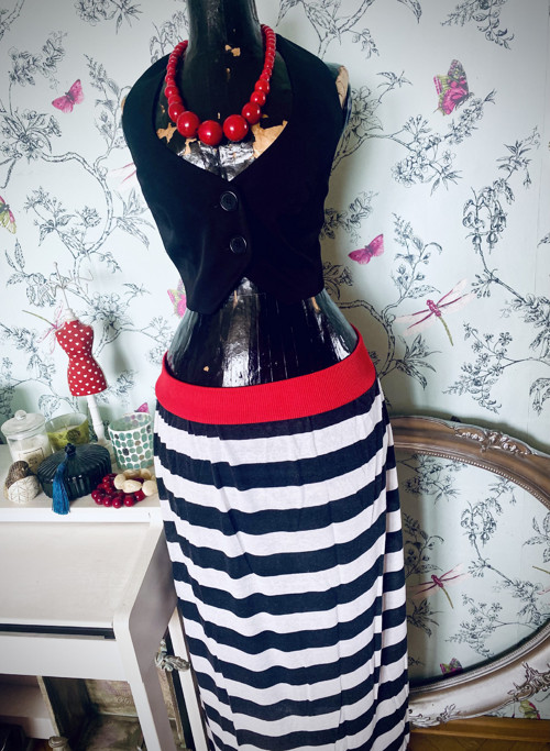 Vestička dandy rafinovaná — foto 1