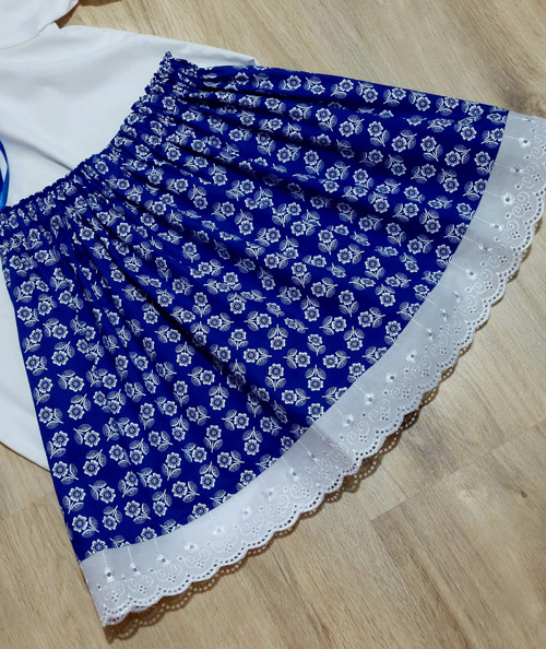 Folklórní sukýnka délka 30 cm