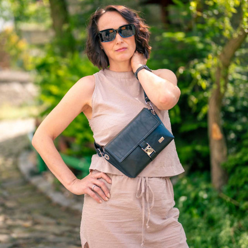 Crossbody kabelka/ledvinka černá temná