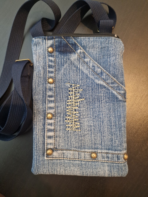 Crossbody kabelka