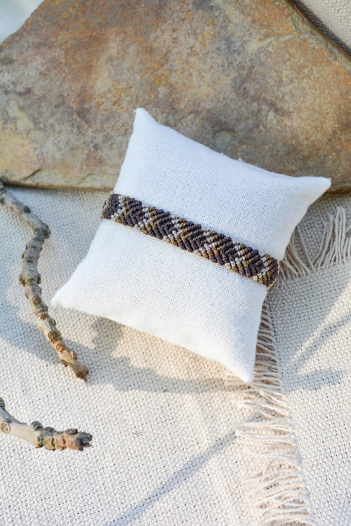Minimalistický macramé náramek - indian VI.