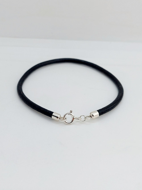 Kožený náramek 0,3mm, Ag, 19 cm