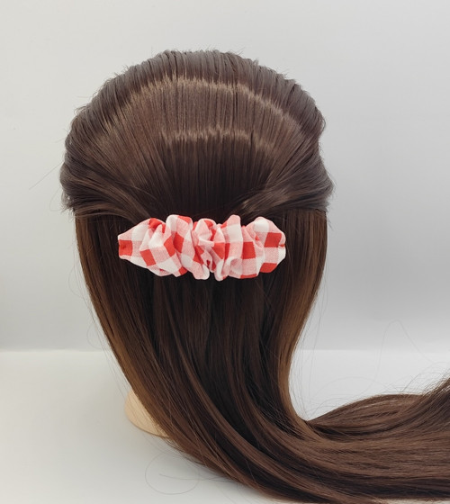 Spona do vlasů scrunchie červená kostka